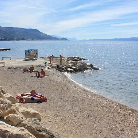 Appartamento With A Parking Space - 13335 Spalato
