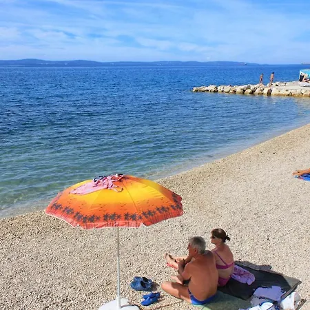 With A Parking Space - 13335 アパート *